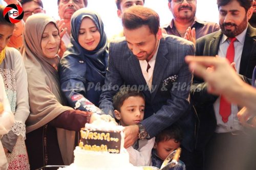 Waseem Badami Real Age  Wedding Photos  Family Pictures  Marriage Pics - 15