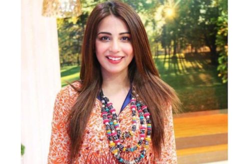 Ushna Shah Family  Pics  Age and Height  Biography - 68