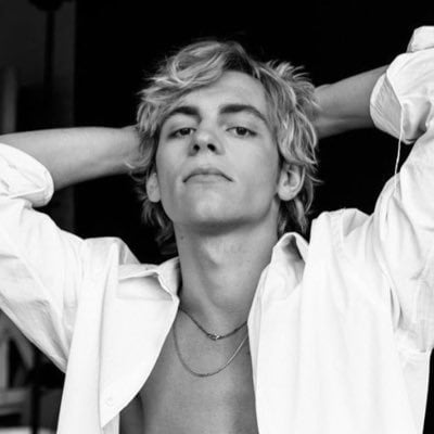 Ross Lynch Leaked Pics  Shirtless  Biography  Wiki - 21