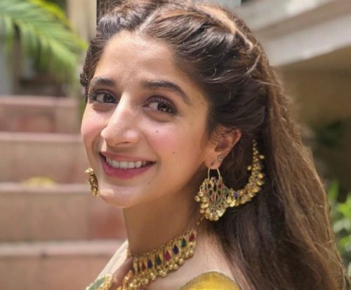 Mawra Hocane Family  New Photos  Weight and Height - 78