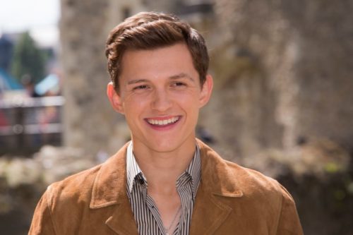 Tom Holland Pics  Age  Photos  Shirtless  Biography  Pictures  Wikipedia - 18