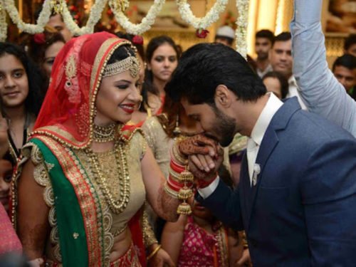 Sambhavna Seth Marriage Pics  Wedding  Biography  Wiki - 48