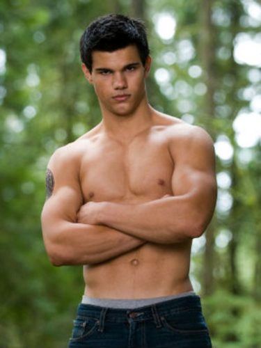 Taylor Lautner Pics  Shirtless  Biography  Wiki - 37
