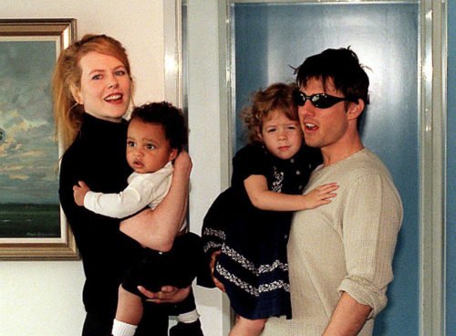 Tom Cruise Pics  Shirtless  Height in Feet  Daughter Suri  Biography  Wiki - 44