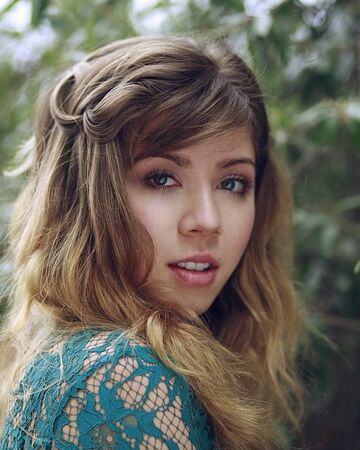 Jennette Mccurdy Leaked Photos  Pics  2014 Pictures - 14