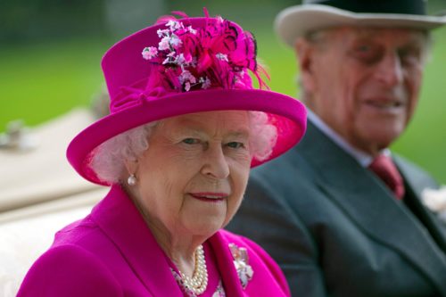 Queen Elizabeth Pics  Age  Crying  Wedding  Husband  Biography  Wiki - 98