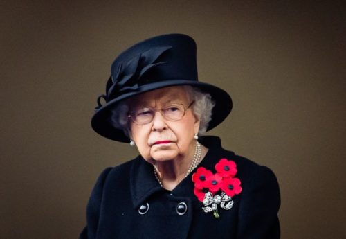 Queen Elizabeth Pics  Age  Crying  Wedding  Husband  Biography  Wiki - 40