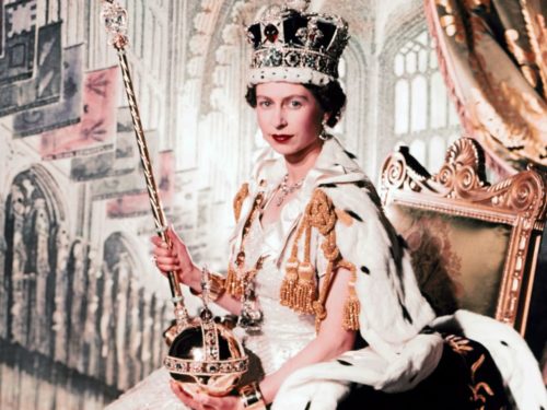 Queen Elizabeth Pics  Age  Crying  Wedding  Husband  Biography  Wiki - 77