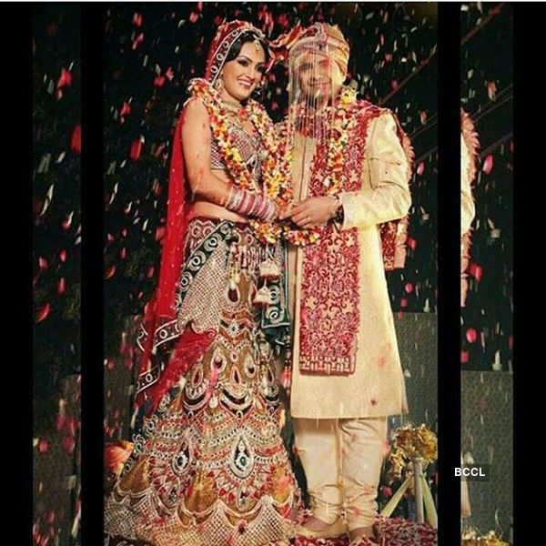 Karan Mehra Wife  Nisha Rawal  Wedding Photos  Son  Pictures  Biography  Wiki - 93