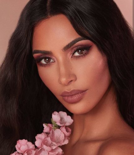 Kim Kardashian Pics  Daughter Painting  Wiki  Biography - 67