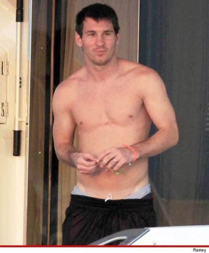 Lionel Messi Pics  Wife  Height  Biography  Wiki - 43