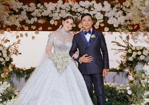 Ara Mina Pics  Wedding Gown  Biography  Wiki - 1