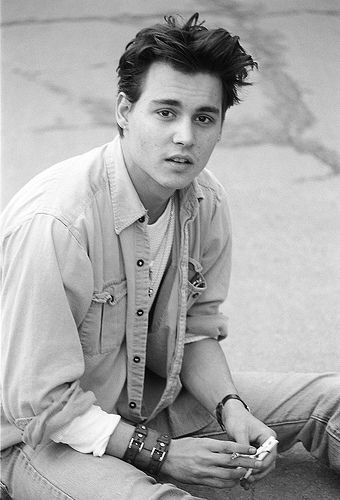 Johnny Depp Pics  Shirtless  Biography  Wiki - 37