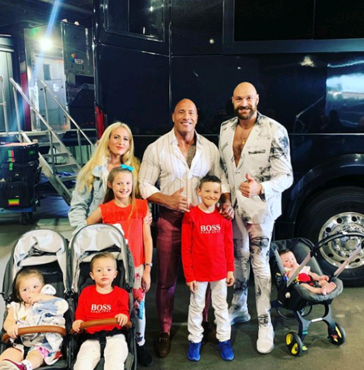 Tyson Fury Pics, Height, Brother, Family, Weight, Wife, Wiki, Biography
