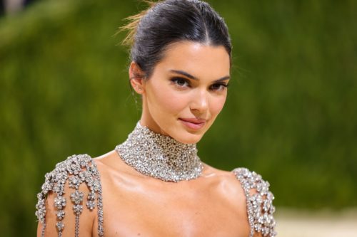 Kendall Jenner Pics  Wedding Drama  Attire  Dress  Biography  Wiki - 21
