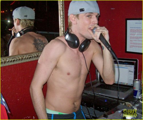Aaron Carter Pics  Height  Son  Twin Sister  Biography  Wiki - 63