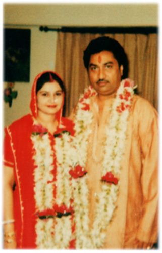 Kumar Sanu Pics  Wife  Family  Biography  Wiki - 15