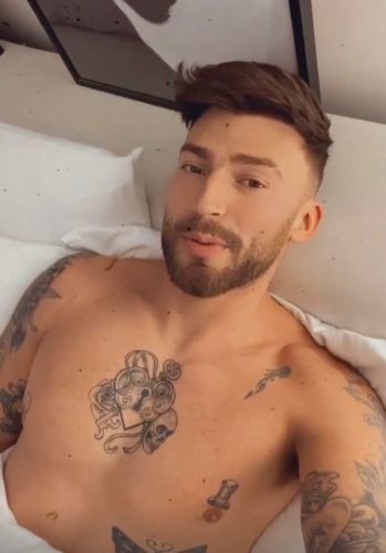 Jake Quickenden Pics  Brother  Biography  Wiki - 55