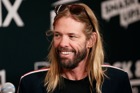 Who is Taylor Hawkins  Family Pics  Wiki  Photos  Wife  Age  Biography - 53