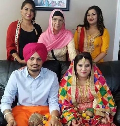 Who is Sidhu Moose Wala  Pics  Family  Wife  Brother  Sister  Age  Biography  Wiki - 57