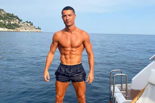 Cristiano Ronaldo Pics  Age  Photos  Shirtless  Wikipedia  Pictures  Biography - 37