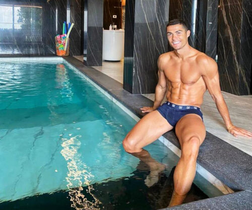 Cristiano Ronaldo Pics  Age  Photos  Shirtless  Wikipedia  Pictures  Biography - 5