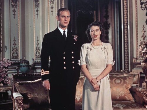 Queen Elizabeth News  Pics  Husband  Son  Sister  Wedding  Family Tree  Wiki  Biography - 98