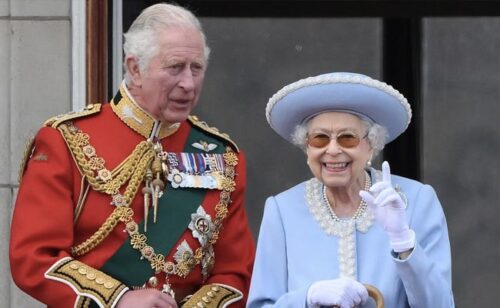 Queen Elizabeth News  Pics  Husband  Son  Sister  Wedding  Family Tree  Wiki  Biography - 39