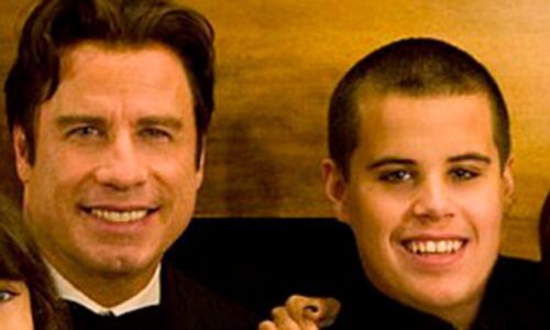 John Travolta Pics  Age  Photos  Son  Wife  Biography  Pictures  Wikipedia - 43