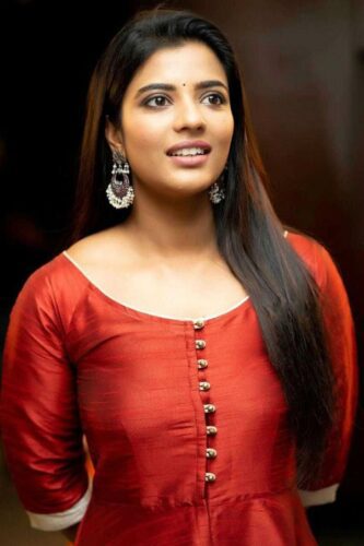 Aishwarya Rajesh Pics  Age  Photos  Brother  Biography  Pictures  Wikipedia - 40