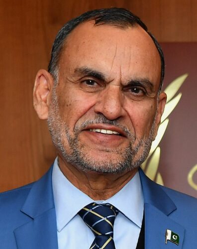 Azam Swati Pics  Age  Photos  Wife  Daughter  Biography  Pictures  Wikipedia - 14