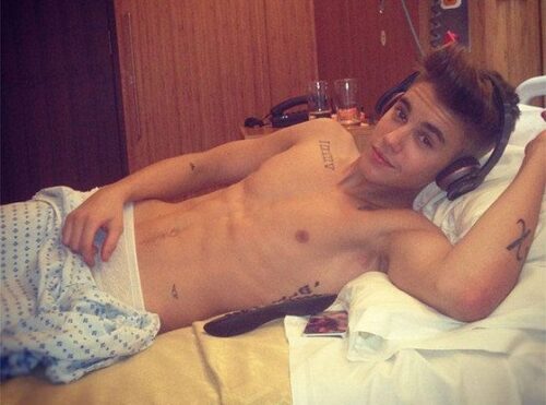 Justin Bieber Pics  Age  Photos  Shirtless  Biography  Pictures  Wikipedia - 59