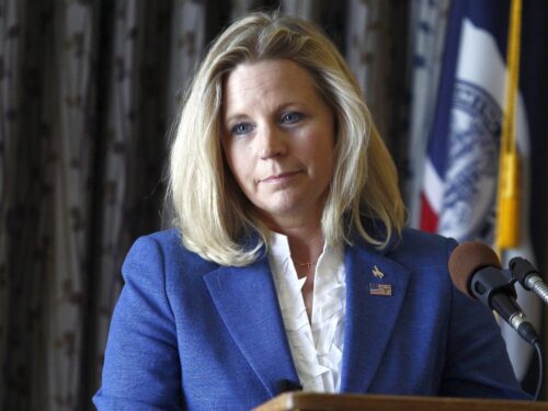 Liz Cheney Pics  Age  Photos  Sister  Biography  Pictures  Wikipedia - 96